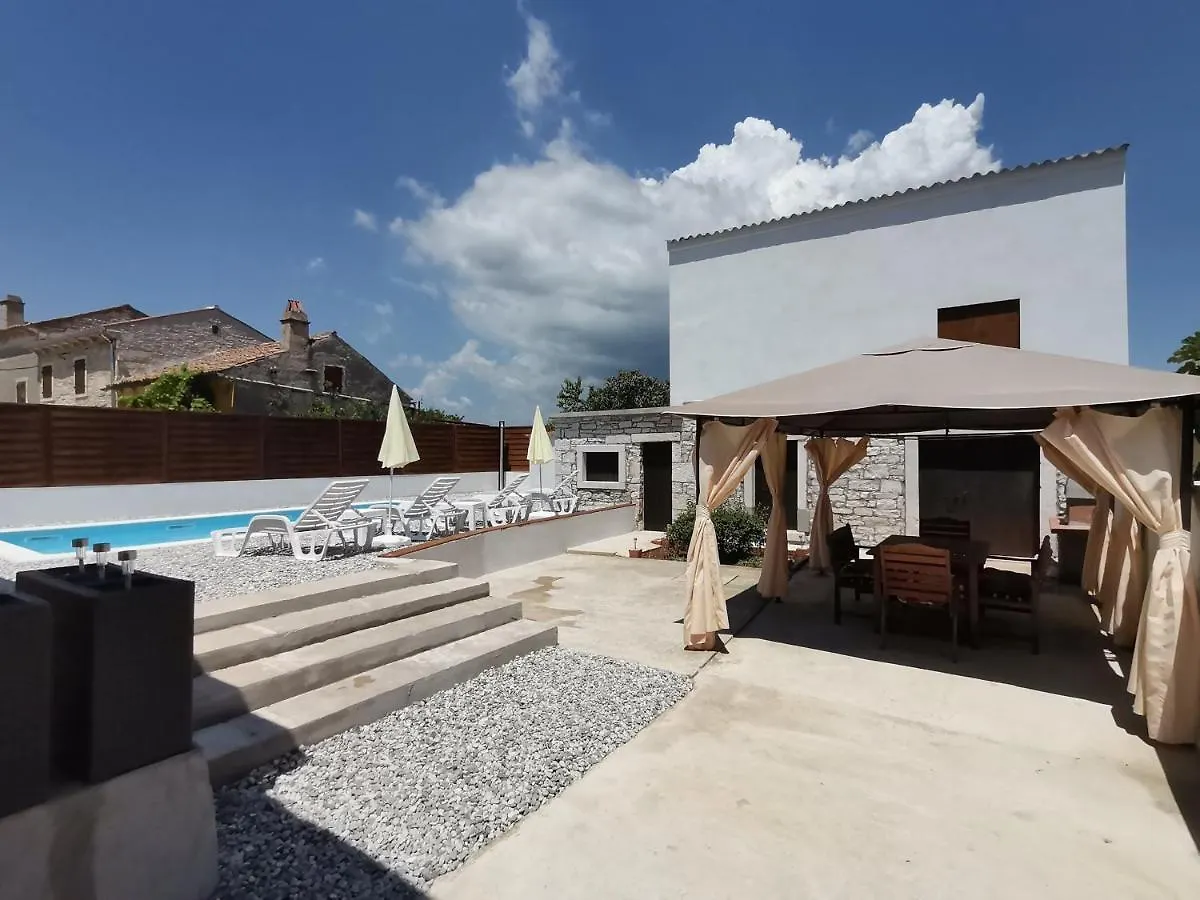 Holiday Home Latin Peruški