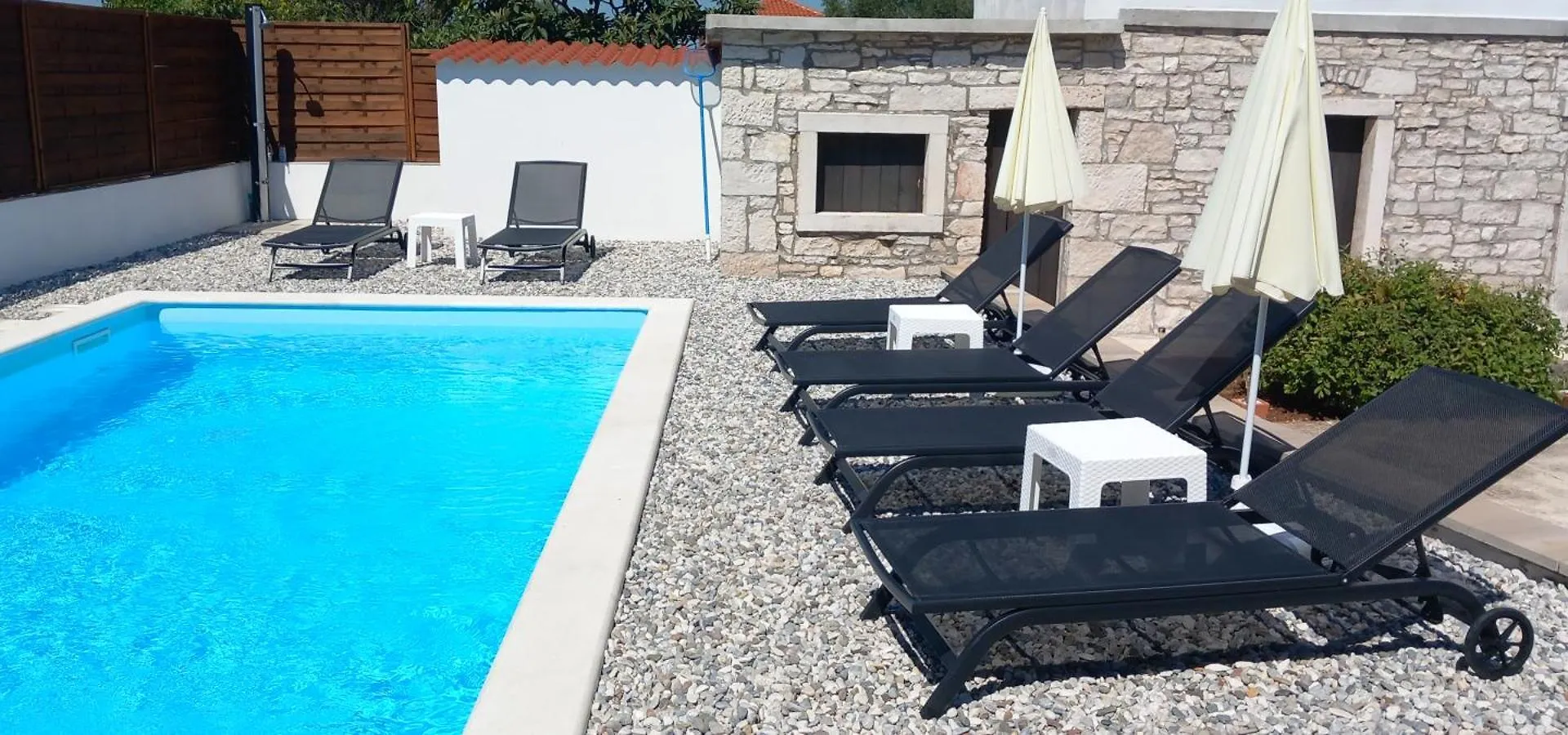Holiday Home Latin Peruški 0*,  크로아티아